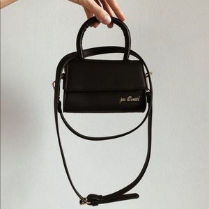 !!!! SOLD!!!!! Jeu Illimite Cherie mini bag